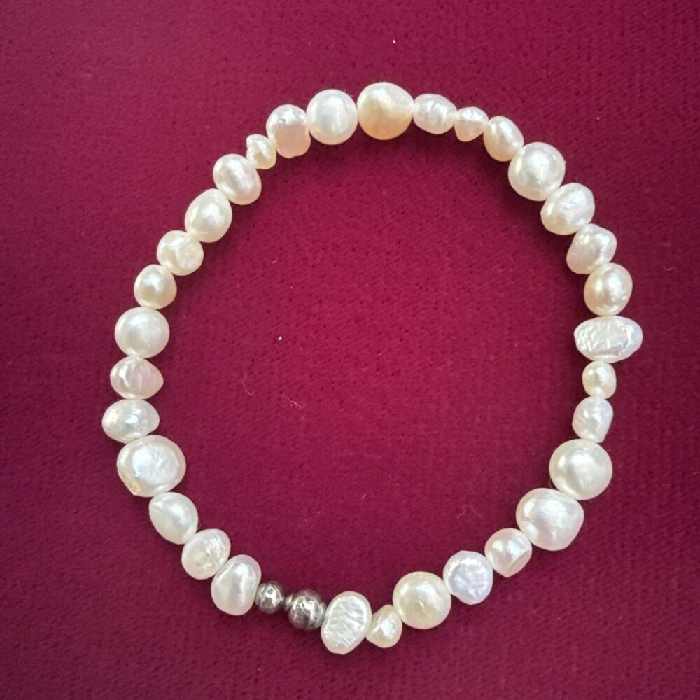 Vintage Silpada Sterling Silver Freshwater Pearl Stretch Bracelet - Picture 3 of 5